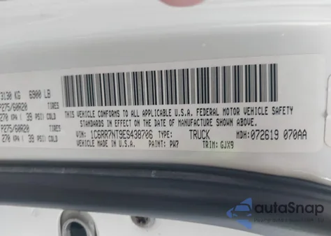 2014 Ram 1500 Laramie z USA, uszkodzony, nr VIN 1C6RR7NT9ES438706